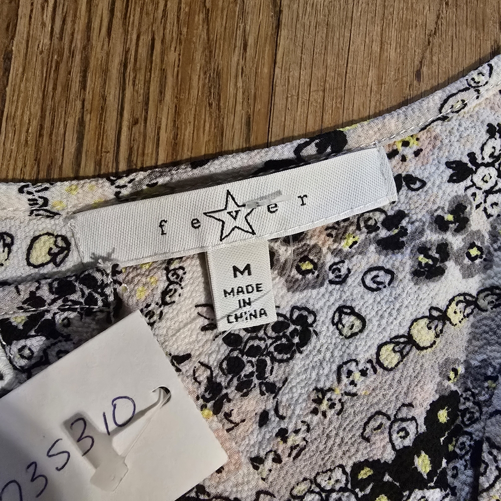 Fever‎ Cream and Black Paisley Blouse - Picture 6 of 9